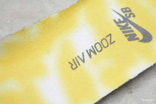 White Raygun SB Low BQ6832-101 Dunk Nike Tie-Dye 1105